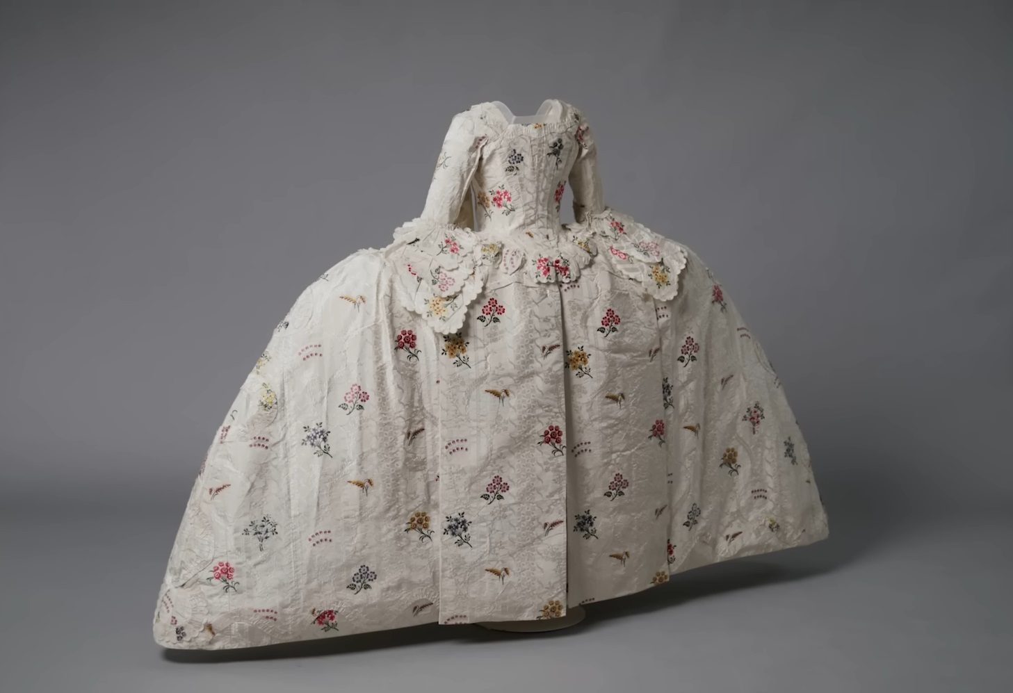 1700s Court Dresses